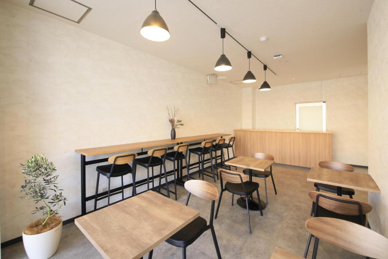 函馆最简约酒店 外观 照片